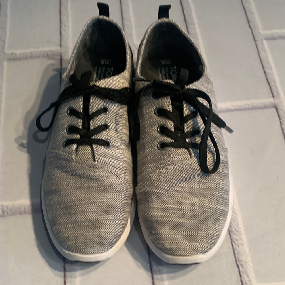 Toms Sneakers